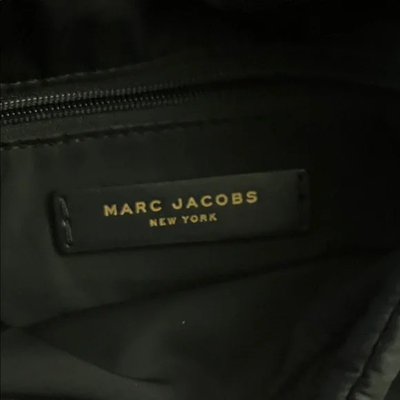 Marc Jacobs Quilted Nylon Mini Natasha Crossbody bag - Picture 6 of 8